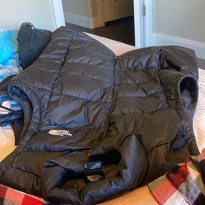 Like new north face puffer vest